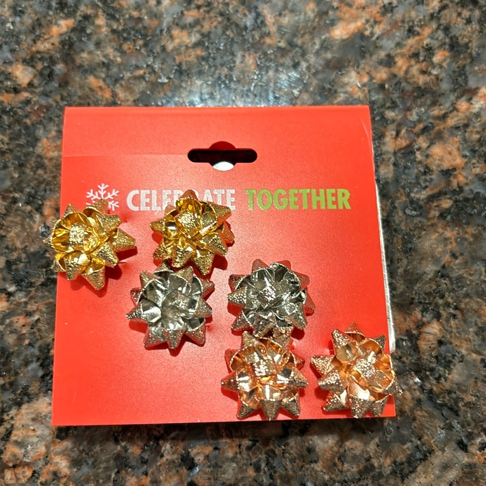 Christmas bow earrings